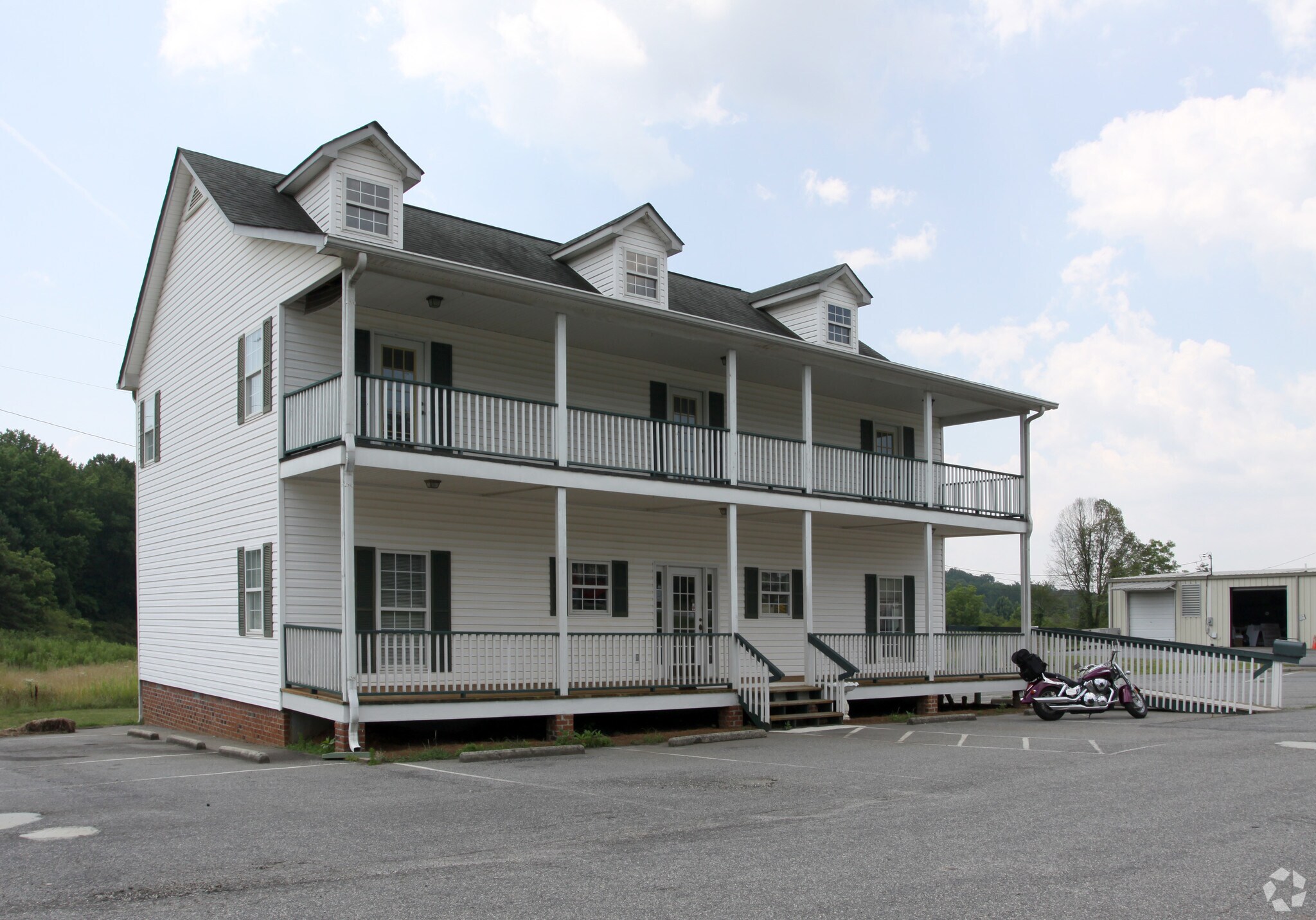 Premium Shared, All Inclusive, Office Spaces Starting at $599 Hwy 306 & Hwy 369, Cumming, GA à louer Photo de l’immeuble– Image 1 sur 40