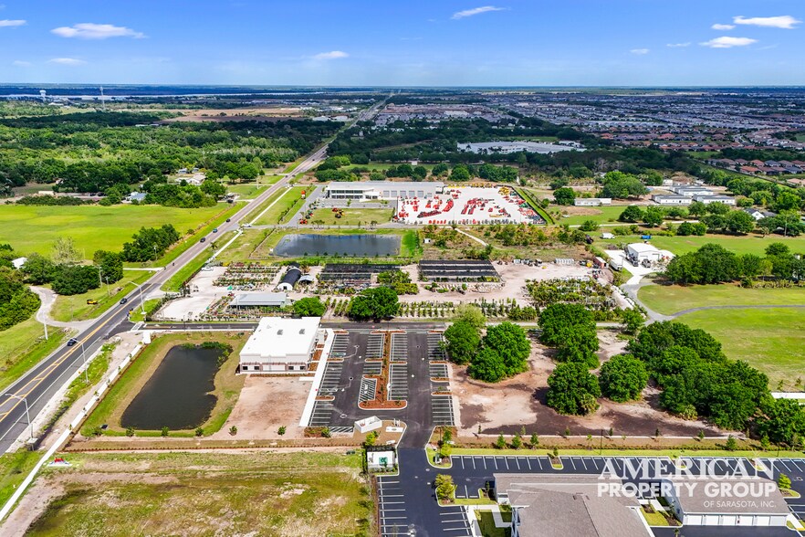 15020 FL-64, Lakewood Ranch, FL à louer - Photo de l’immeuble – Image 2 sur 6