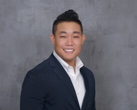 Kenneth Sonthanaporn