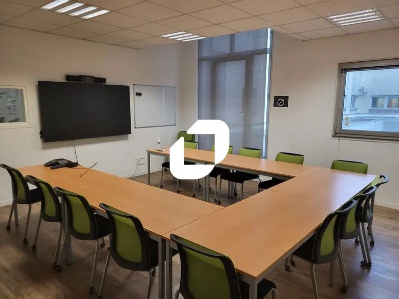 Bureau dans Pessac à louer Photo intérieure– Image 1 sur 10