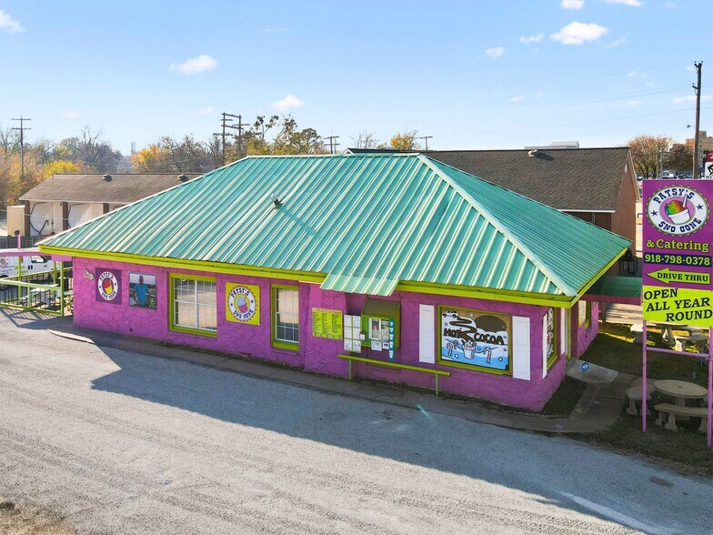 510 N Lynn Riggs Blvd, Claremore, OK à vendre - Photo de l’immeuble – Image 2 sur 11