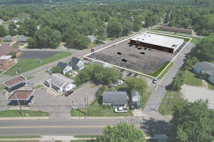 660 S Diamond St, Mansfield, OH à louer - Photo de l’immeuble – Image 2 sur 4