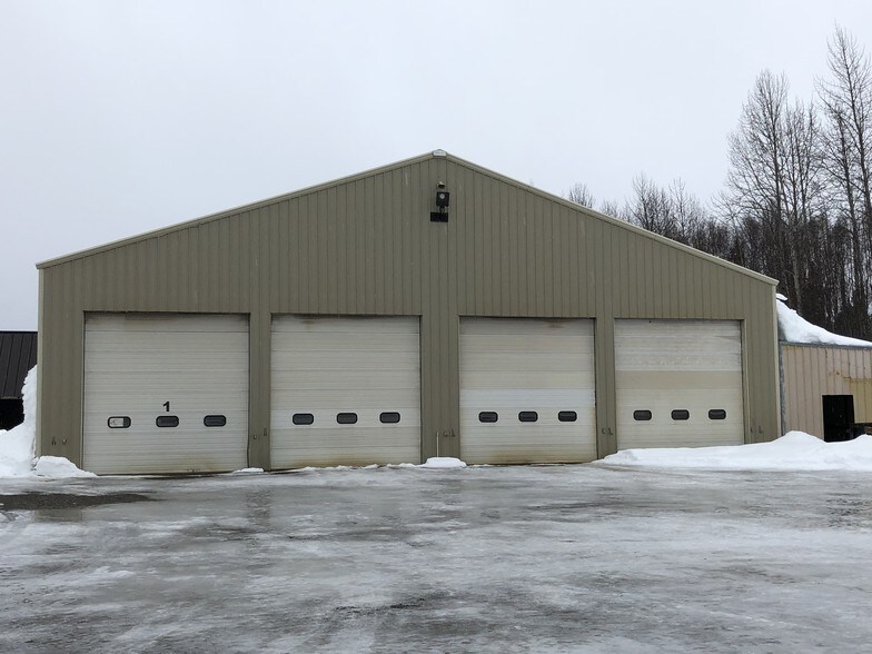 54735 Industrial Ave, Kenai, AK à louer - Photo de l’immeuble – Image 2 sur 23