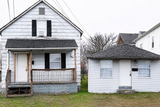 Plus de détails pour 210/212 Clinton St. Two Homes One Parcel – à vendre, Harriman, TN