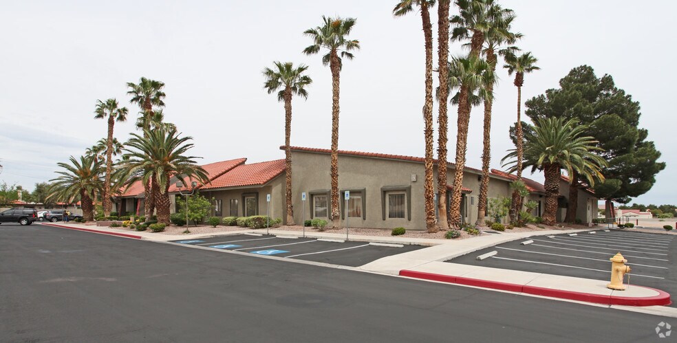 3650 S Eastern Ave, Las Vegas, NV à vendre - Photo principale – Image 1 sur 45