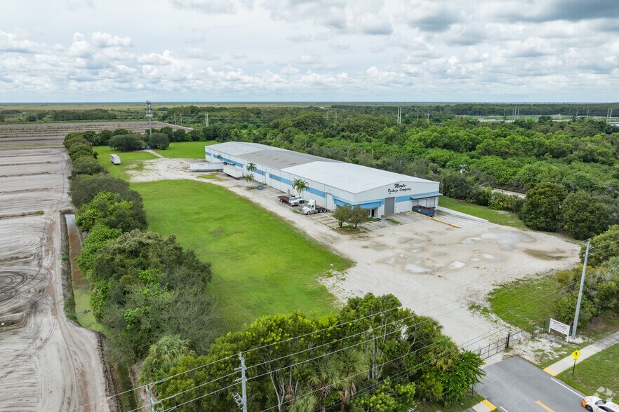 12551 Florida 7, Boynton Beach, FL à vendre - Photo de l’immeuble – Image 2 sur 21