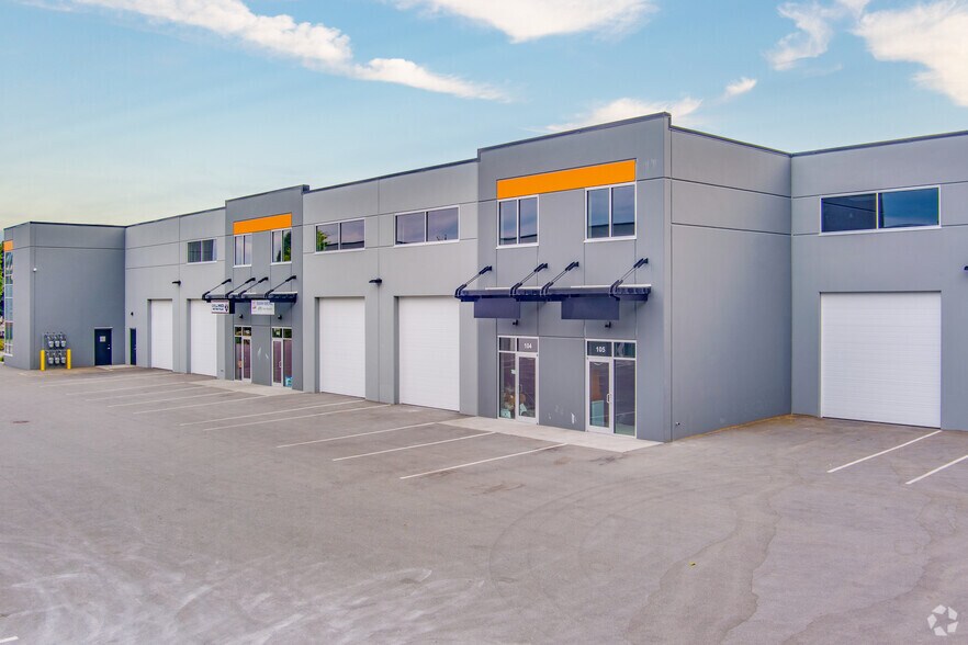 43923 Progress Way, Chilliwack, BC à louer - Photo de l’immeuble – Image 3 sur 4