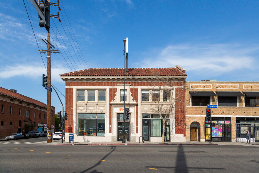 5601 N Figueroa St, Los Angeles, CA à louer - Photo de l’immeuble – Image 2 sur 11
