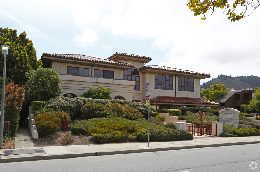 26385 Carmel Rancho Blvd, Carmel, CA à louer - Photo de l’immeuble – Image 3 sur 19