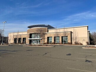 Plus de détails pour 46 Skiff St, Hamden, CT - Bureau/Local commercial à louer