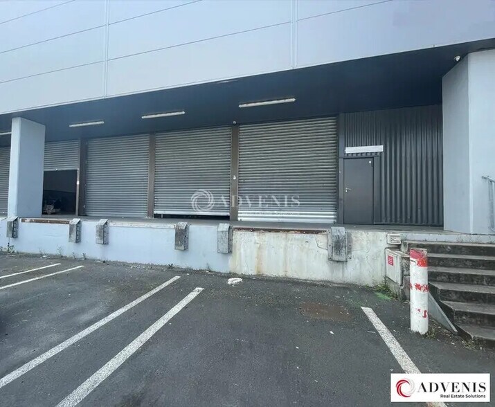 Industriel/Logistique dans Bruges à louer - Photo de l’immeuble – Image 2 sur 7