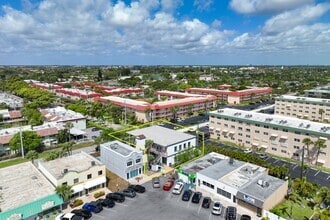 811 SE 8th Ave, Deerfield Beach, FL - VUE AÉRIENNE  vue de carte