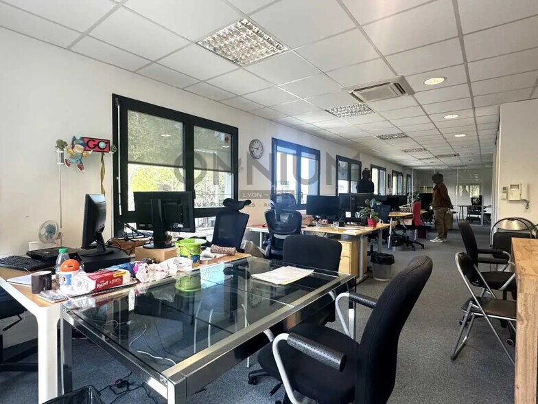 Bureau dans Lyon à vendre - Photo de l’immeuble – Image 3 sur 6