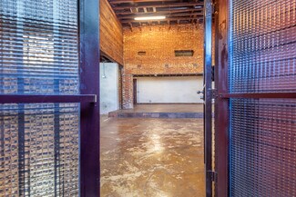 Plus de détails pour 5000 W Adams Blvd, Los Angeles, CA - Bureau, Industriel/Logistique à louer