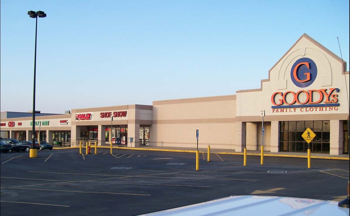 650 Kimmell Rd, Vincennes, IN à louer Photo principale– Image 1 sur 17