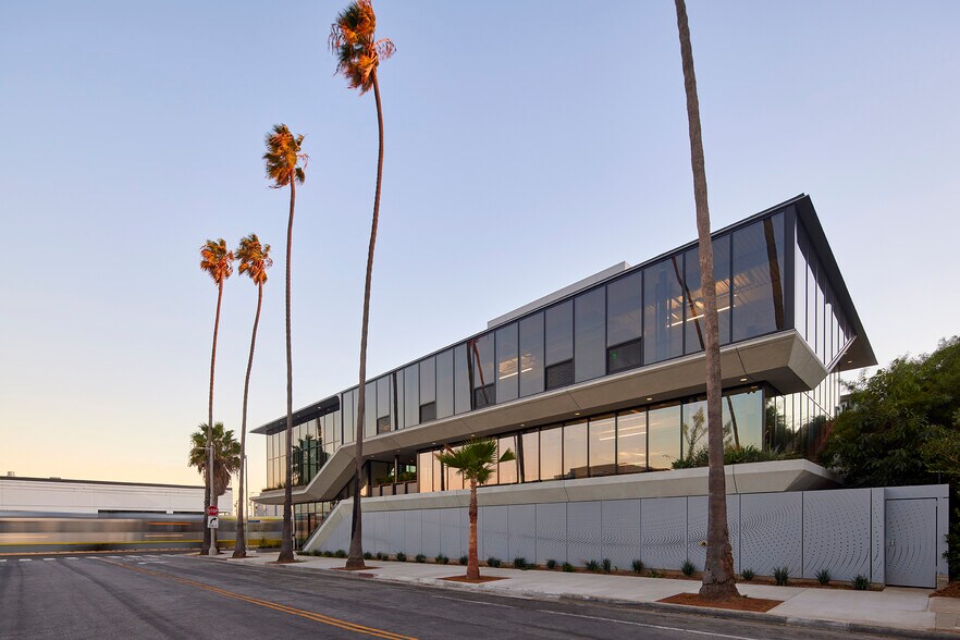 1221 Colorado Ave, Santa Monica, CA à vendre - Photo de l’immeuble – Image 2 sur 25