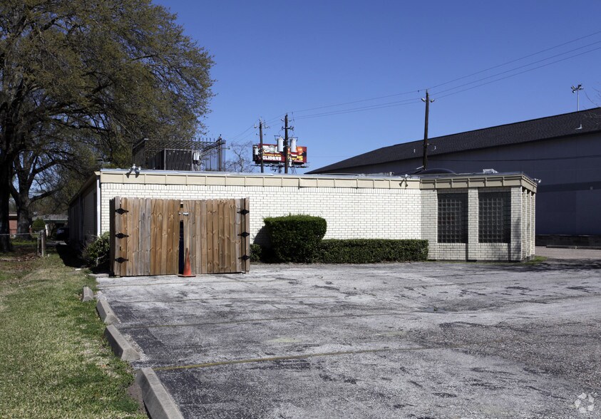 110 W Rosamond St, Houston, TX à vendre - Photo de l’immeuble – Image 2 sur 2