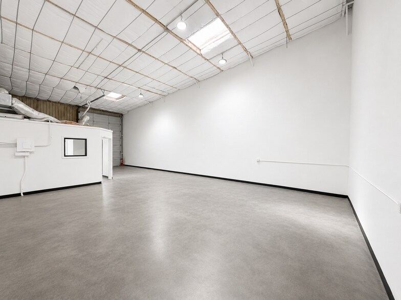9450 Harwin Dr, Houston, TX à louer - Photo de l’immeuble – Image 2 sur 5