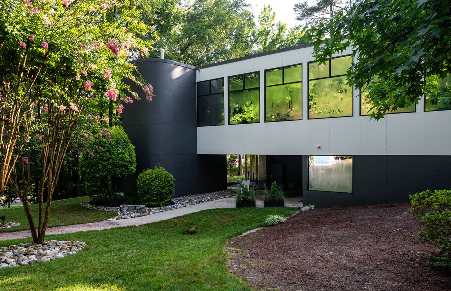 2919 Colony Rd, Durham, NC à louer - Photo de l’immeuble – Image 3 sur 11