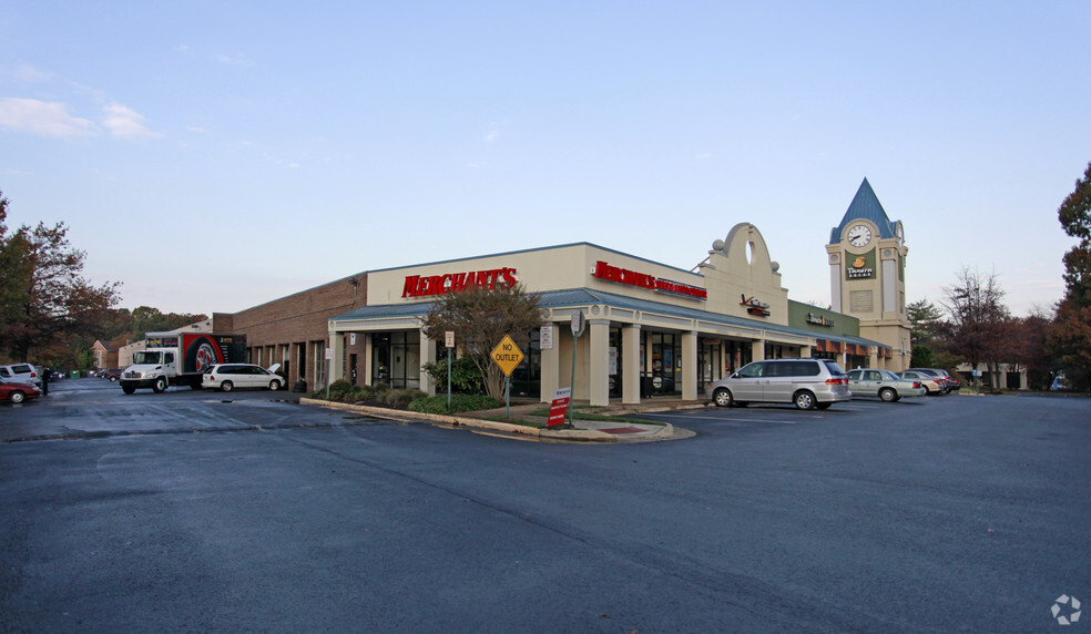 6206-6230 Rolling Rd, Springfield, VA à louer - Photo de l’immeuble – Image 3 sur 13