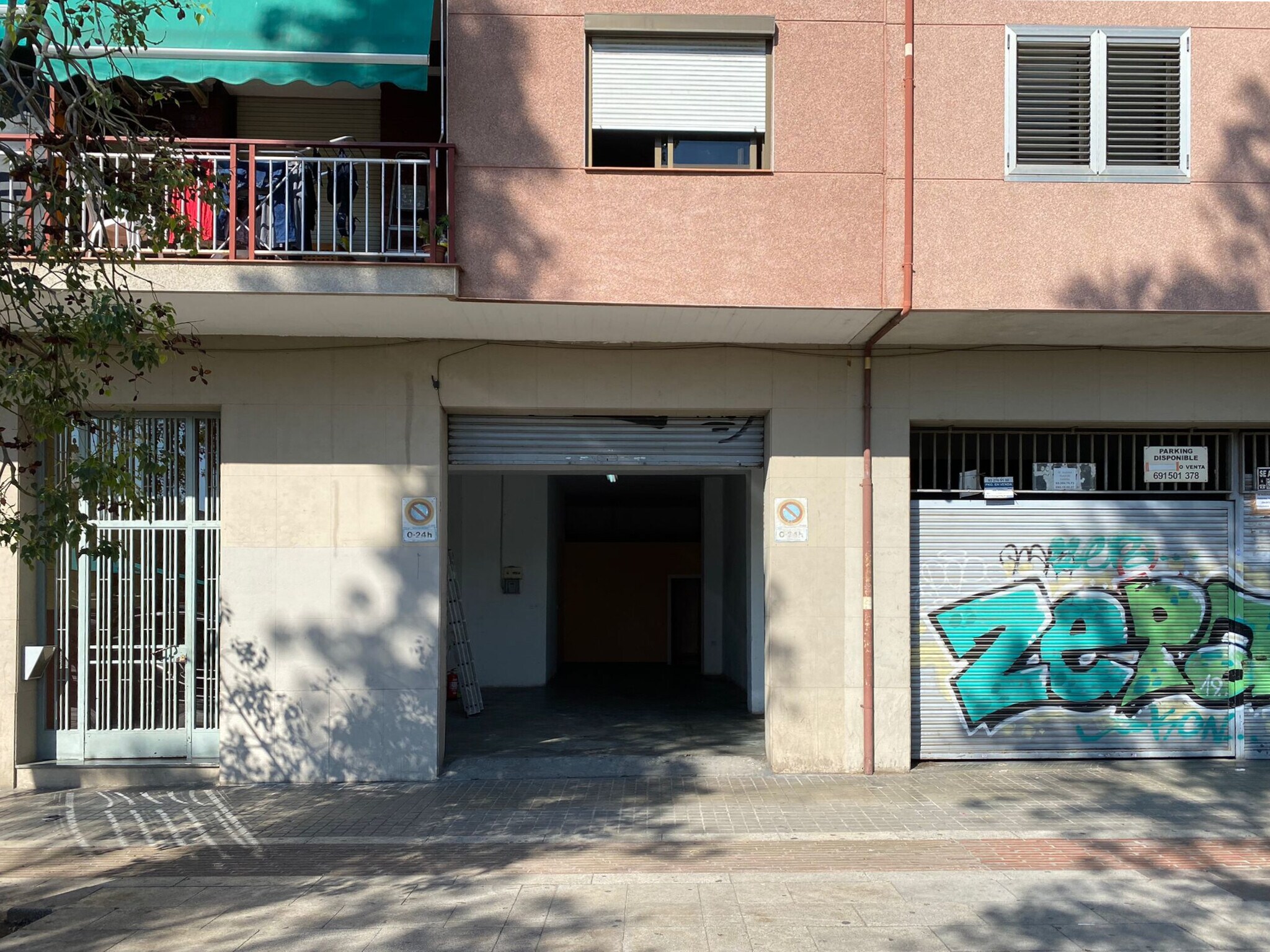 Local commercial dans Barcelone, Barcelona à louer Photo intérieure– Image 1 sur 4