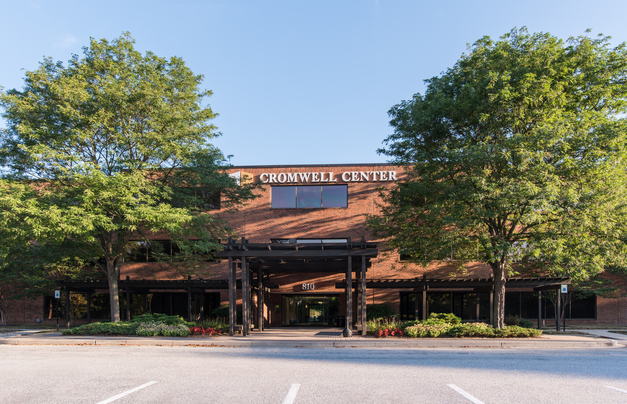809-810 Gleneagles Ct, Towson, MD à louer Photo de l’immeuble– Image 1 sur 1