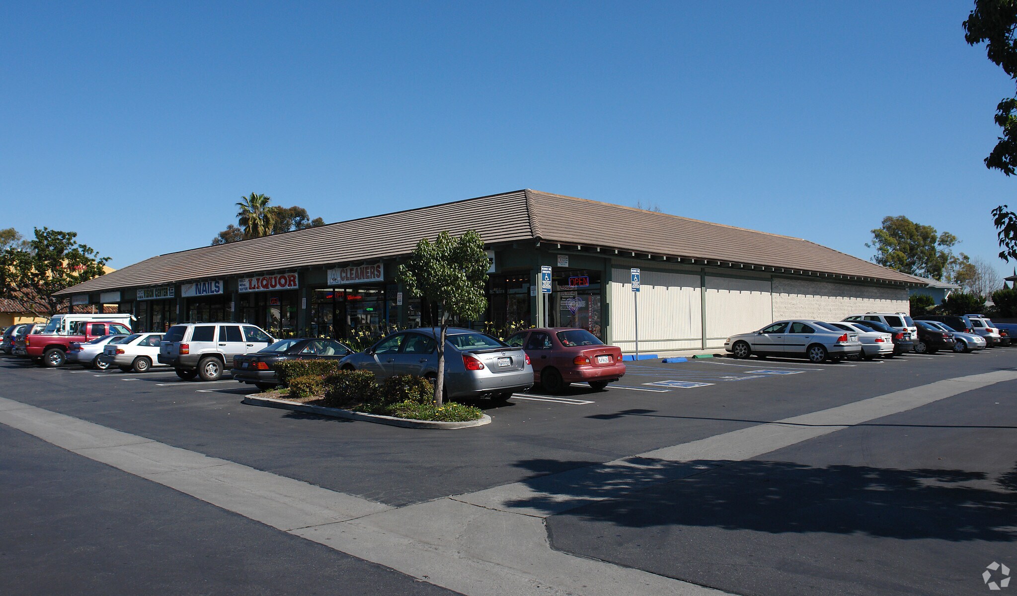 15060-15086 Goldenwest St, Westminster, CA à louer Photo principale– Image 1 sur 4