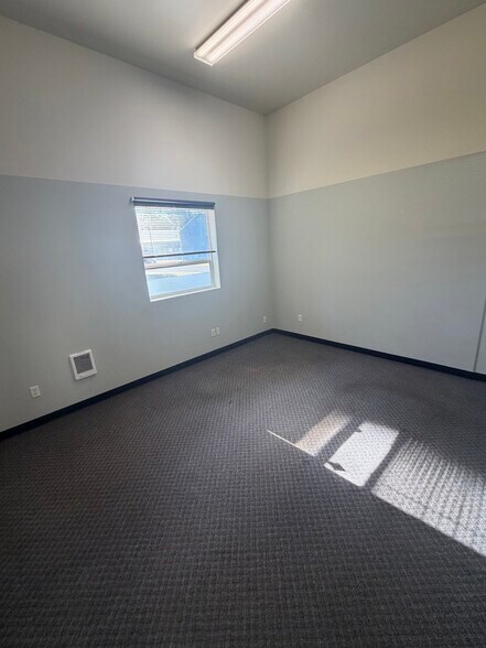 3645 US-101, Gearhart, OR à louer - Photo intérieure – Image 3 sur 4