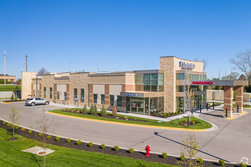 14950 W 67th St, Shawnee, KS à louer - Photo de l’immeuble – Image 3 sur 4