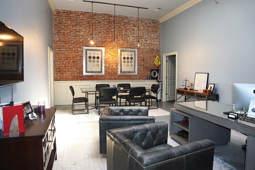 404 S Main St, Jonesboro, AR à vendre - Photo de l’immeuble – Image 3 sur 18