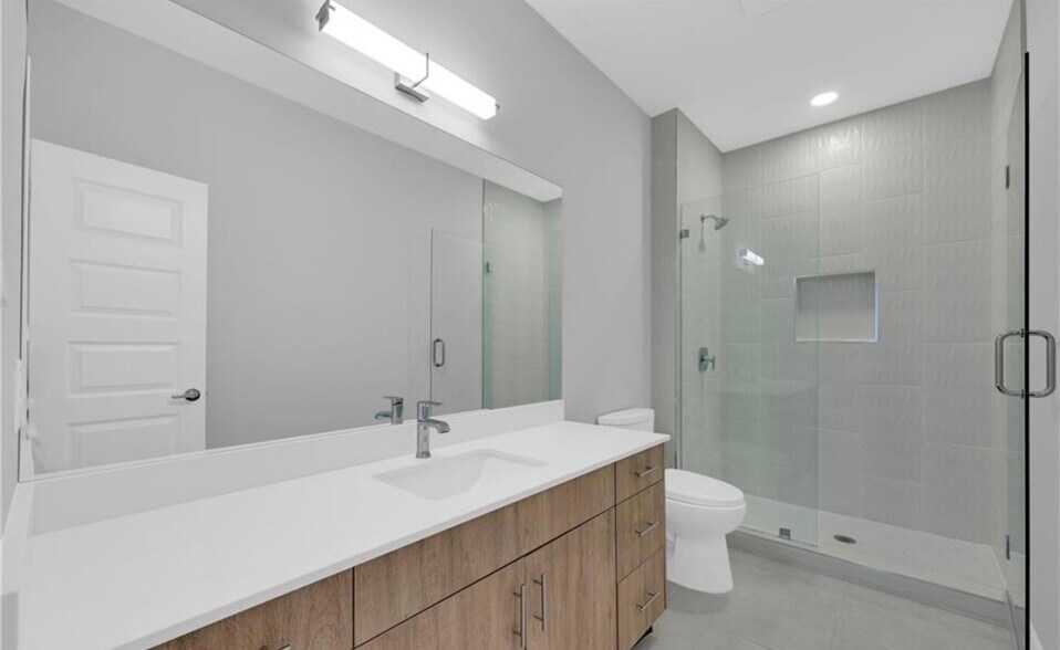 412 Sparrow Rd, Weslaco, TX à vendre - Photo de l’immeuble – Image 3 sur 3