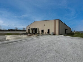 2529 W Ferguson Rd, Fort Wayne, IN à louer Photo de l’immeuble– Image 1 sur 20