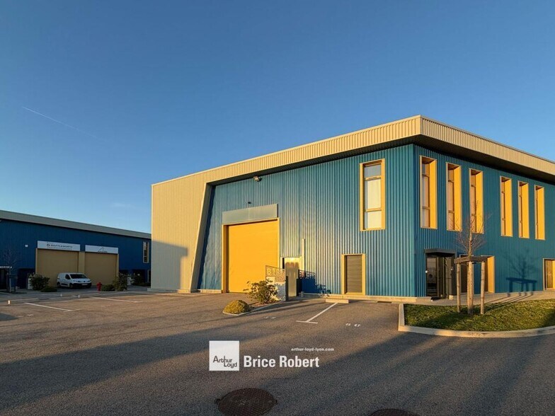 15 Chemin Du Bois Rond, Saint-Bonnet-de-Mure à vendre - Photo de l’immeuble – Image 1 sur 7