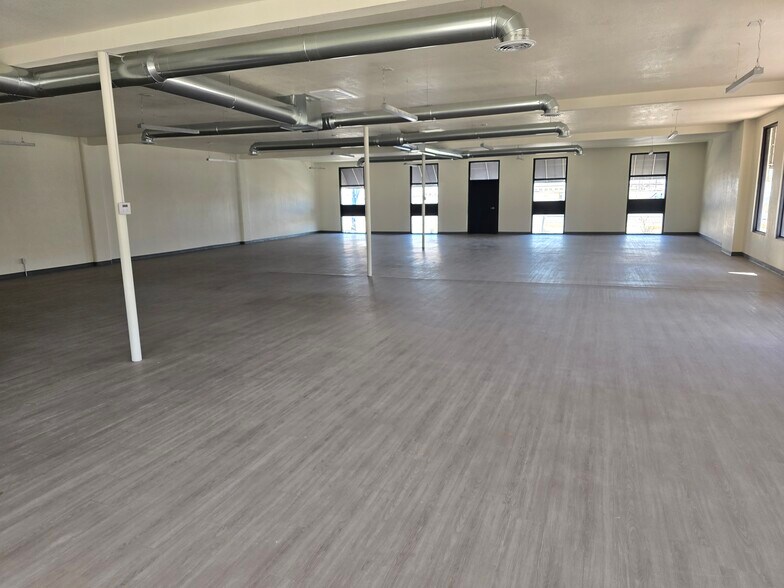 1501 E Missouri Ave, El Paso, TX à louer - Photo de l’immeuble – Image 3 sur 8