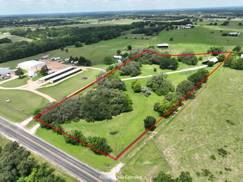 810 Highway 237, Burton, TX à vendre - Photo de l’immeuble – Image 2 sur 24