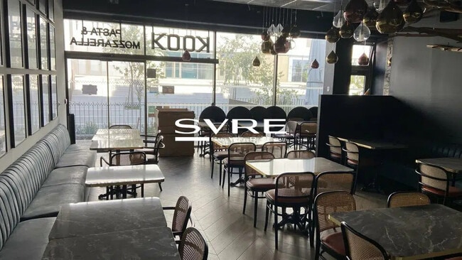 Plus de détails pour Local commercial à louer