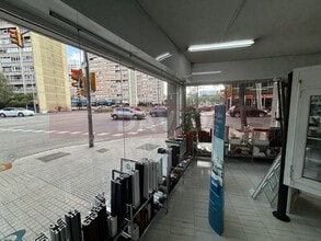 Local commercial dans Barcelone, Barcelona à louer Photo intérieure– Image 1 sur 4