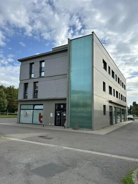 Bureau dans Metz à louer - Photo de l’immeuble – Image 2 sur 10