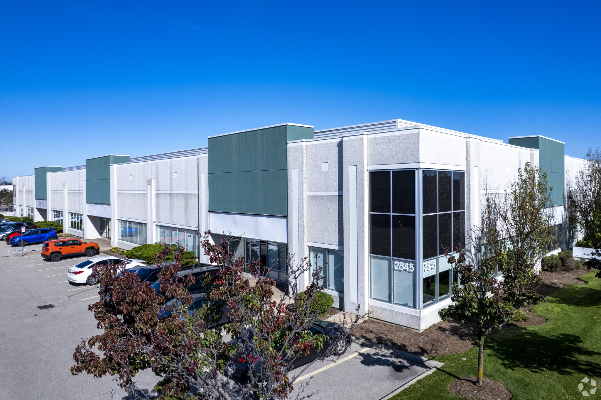2845 Argentia Rd, Mississauga, ON à louer Photo principale– Image 1 sur 4