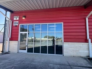 5814 Interstate 10, San Antonio, TX à louer Autre– Image 2 sur 22