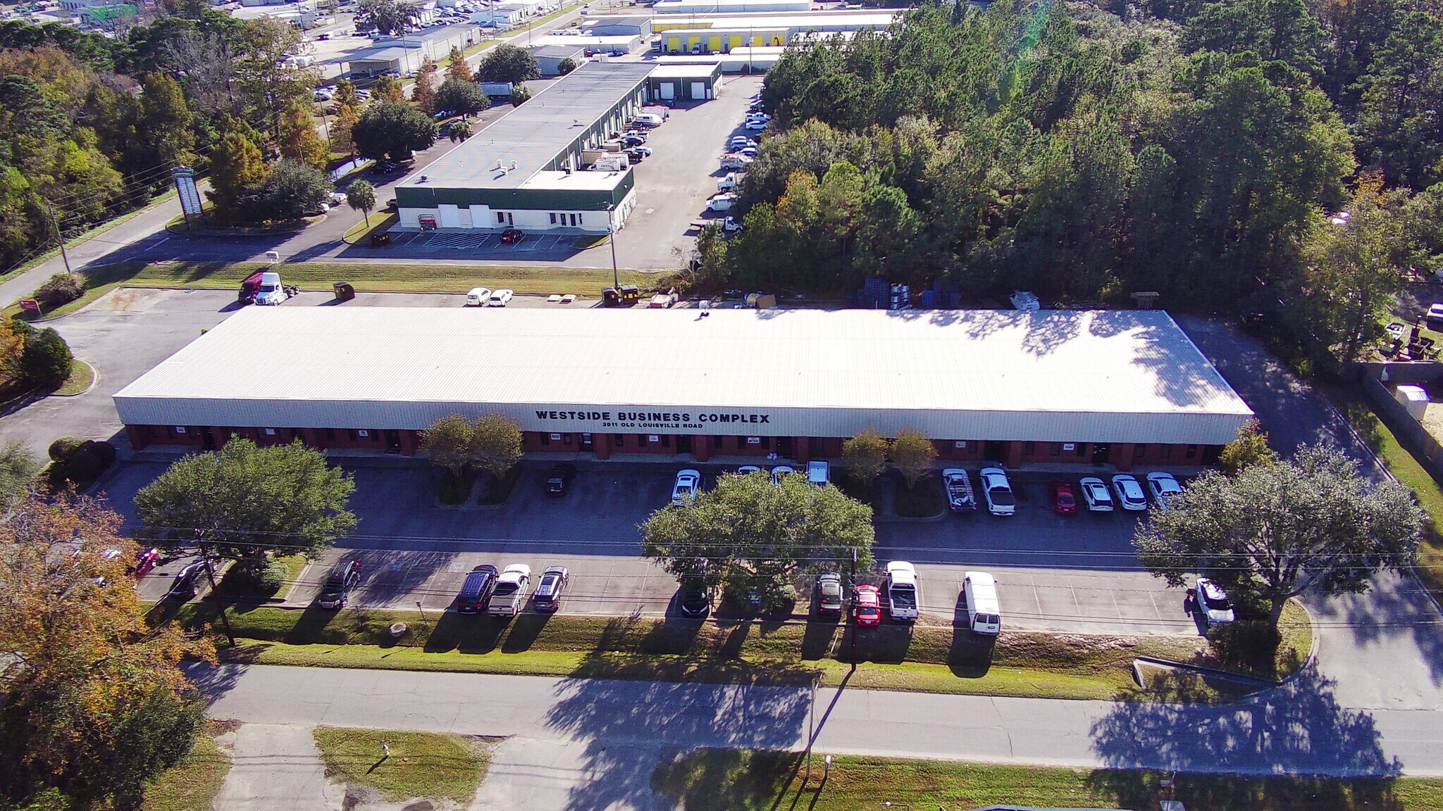 3911 Old Louisville Rd, Savannah, GA à louer Photo principale– Image 1 sur 6