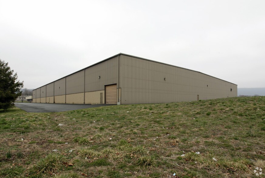 3030 Kutztown Rd, Reading, PA à louer - Photo de l’immeuble – Image 2 sur 6