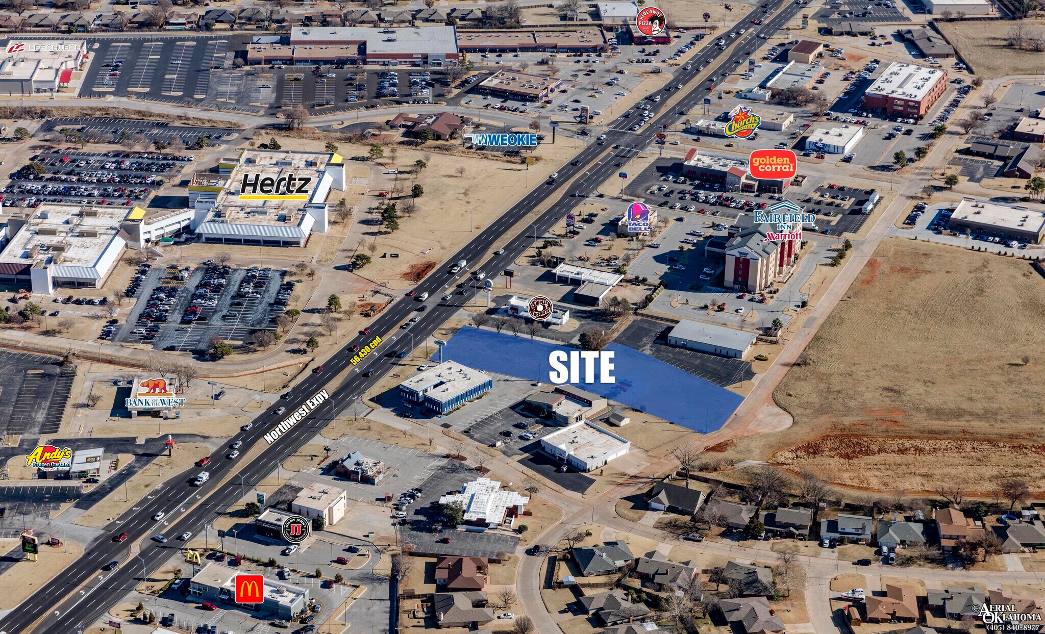 5758 NW Expressway, Oklahoma City, OK à louer Aérien– Image 1 sur 3
