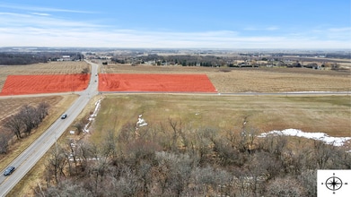 Church Rd & US 20 Hwy, Marengo, IL - VUE AÉRIENNE  vue de carte - Image1