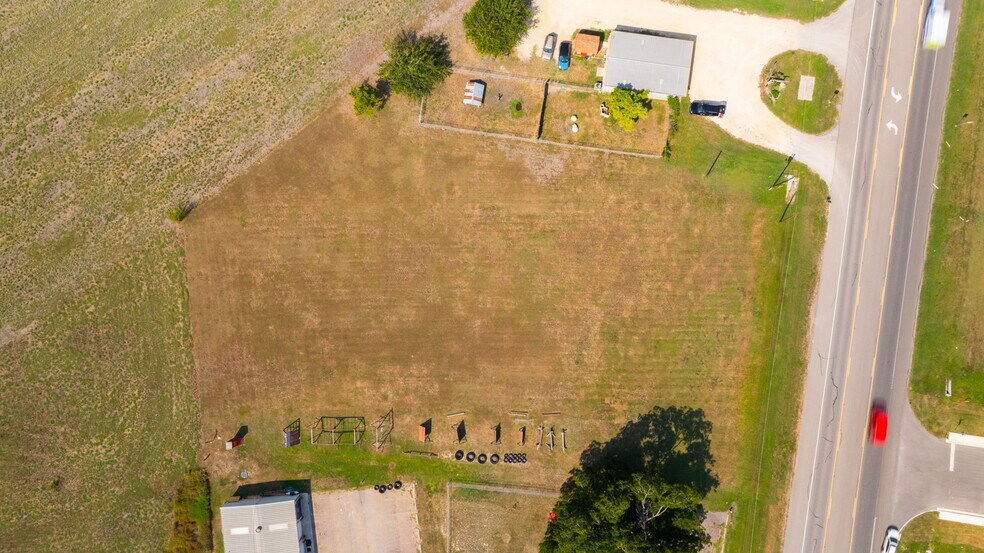 2000 W San Antonio St, Lockhart, TX à vendre - Photo de l’immeuble – Image 2 sur 22