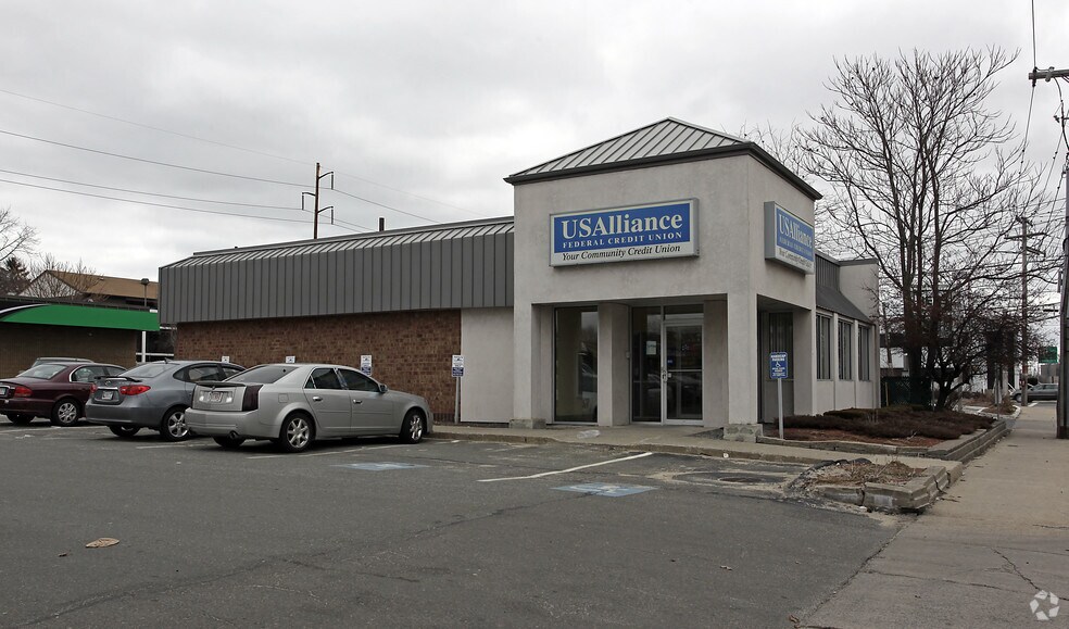 976-1032 Eastern Ave, Malden, MA à louer - Photo principale – Image 3 sur 6