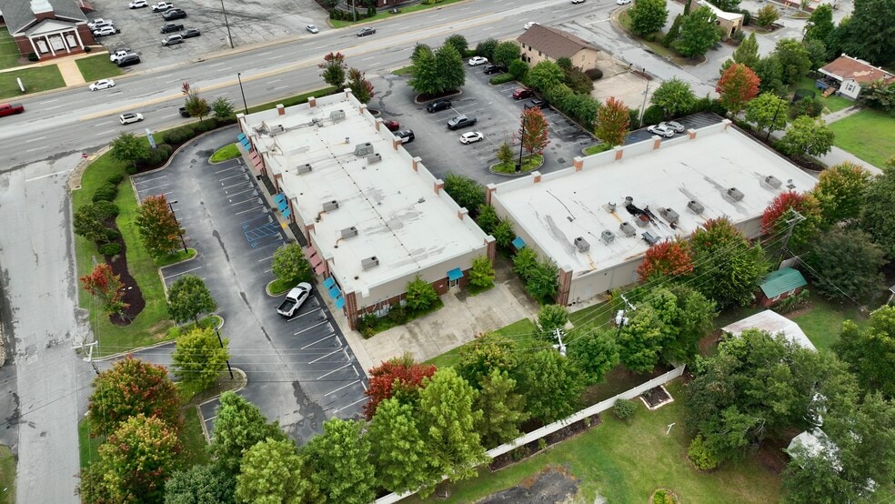 1707 John B White SR Blvd, Spartanburg, SC à louer - Aérien – Image 2 sur 7