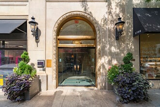 1737-1739 Chestnut St, Philadelphia, PA à louer Photo intérieure– Image 2 sur 14