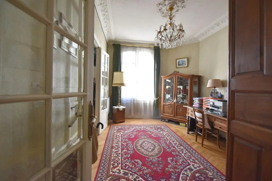 Bureau dans Boulogne-Billancourt à vendre - Photo de l’immeuble – Image 3 sur 4