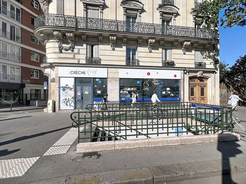 Local commercial dans Paris à vendre - Photo de l’immeuble – Image 2 sur 6